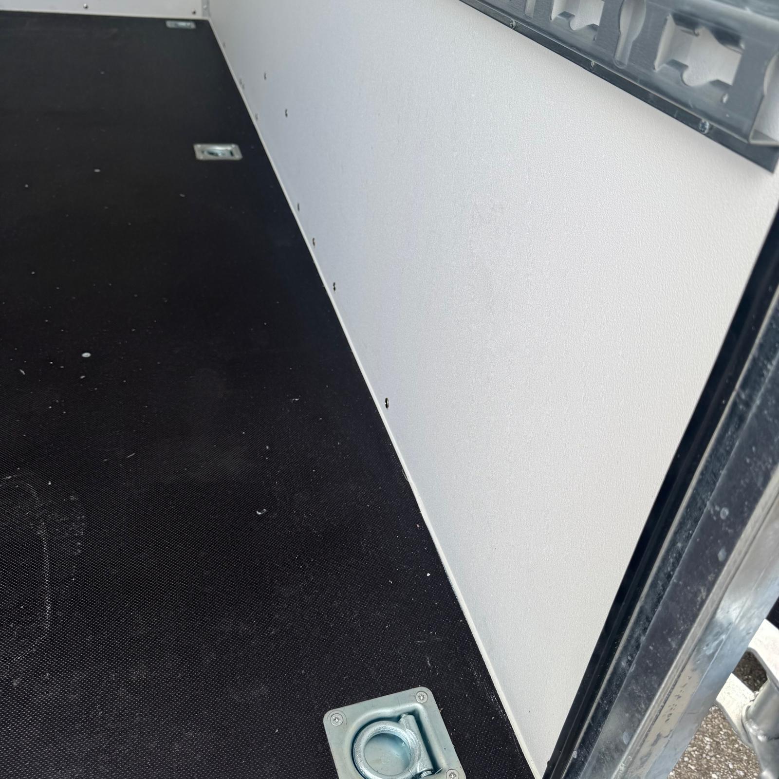 EKA 300/15 G (1300kg)