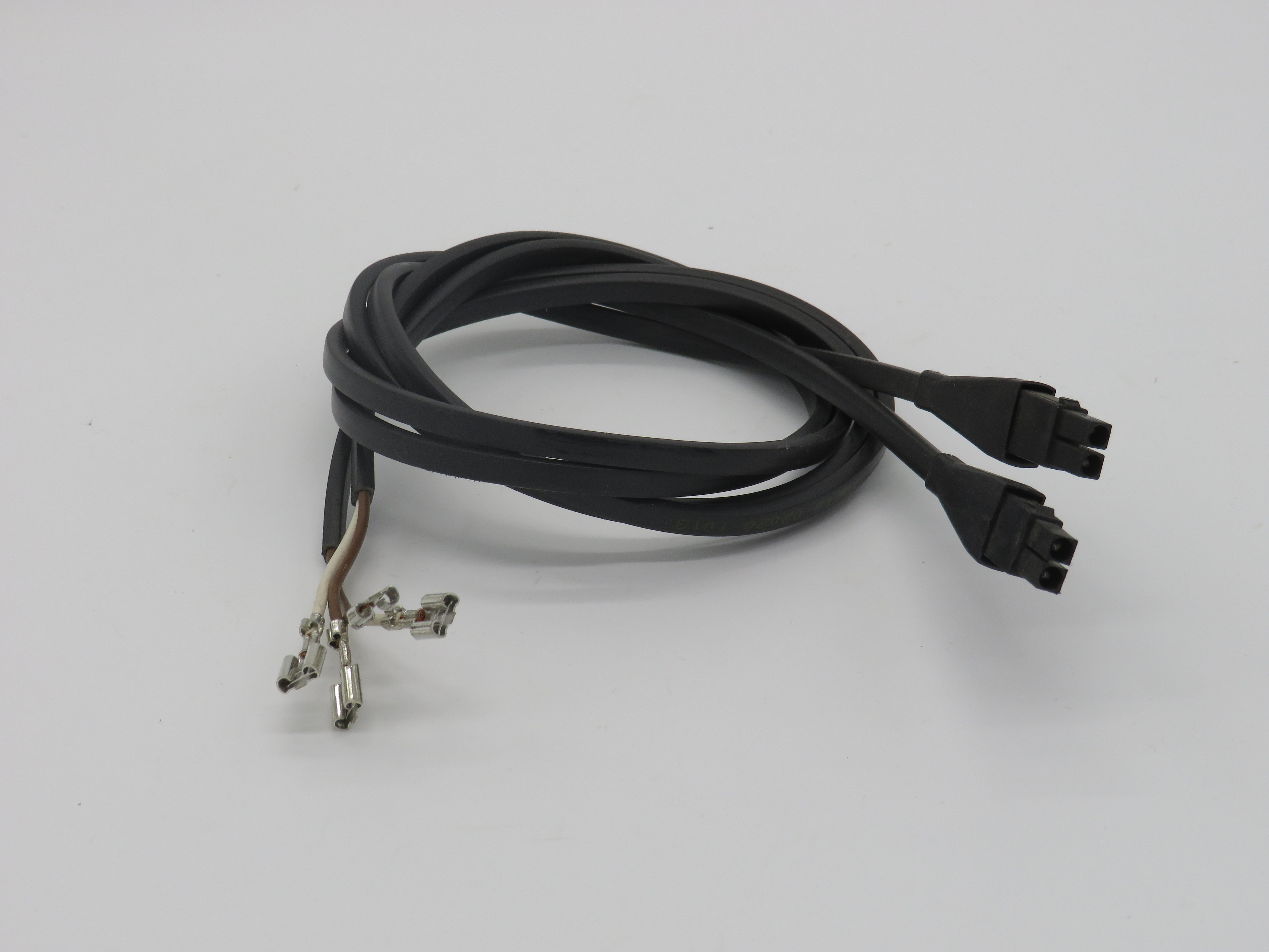 Anschlusskabel zu Kennzeichenleuchten