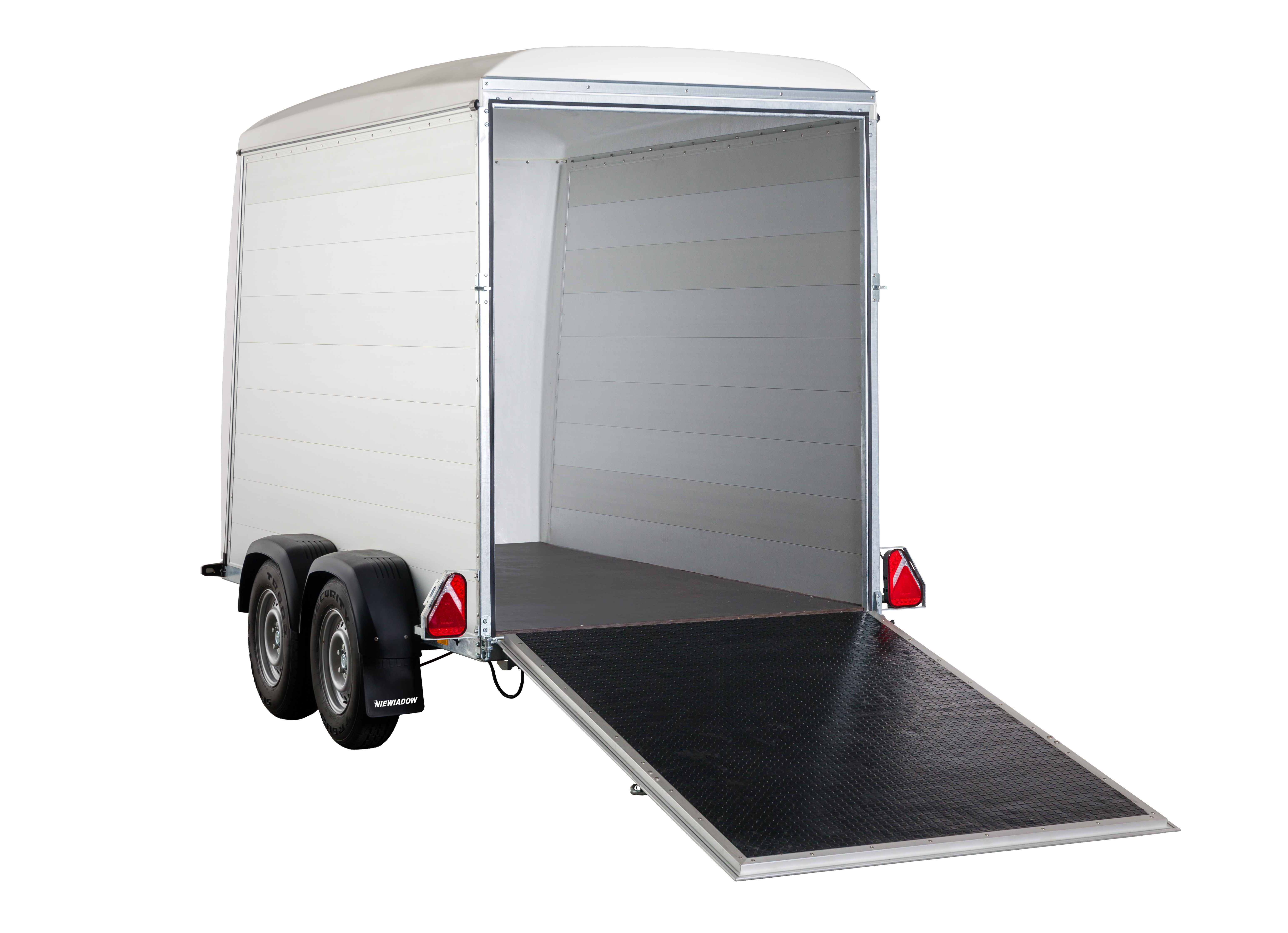 AKA (310/16 T (2700kg)