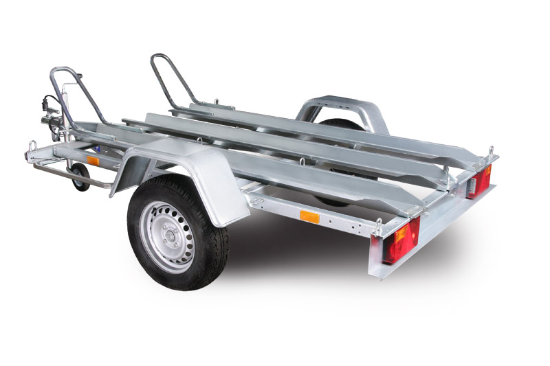 EM 750