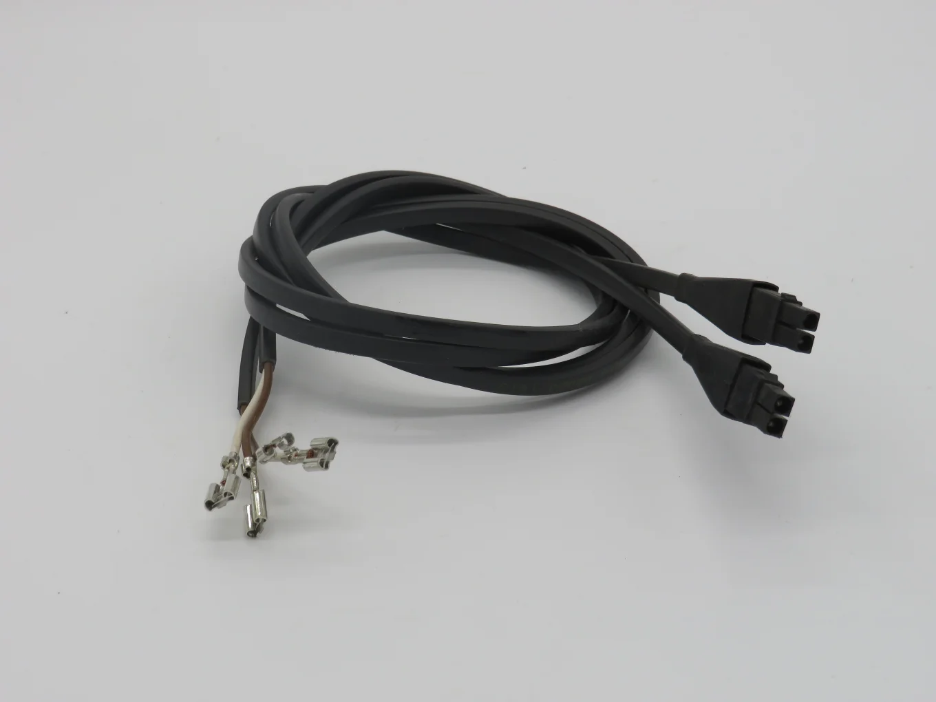 Anschlusskabel zu Kennzeichenleuchten