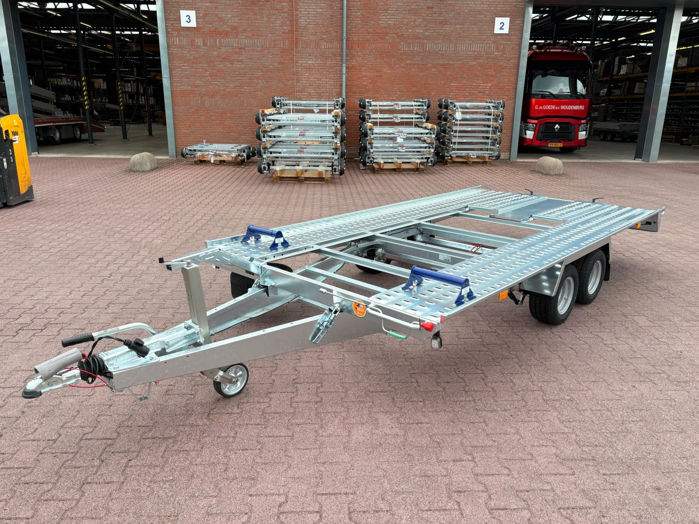 L-AT 470 T-K-2 (3000kg) mit VDI 2700 Zertifizierung mit Aluminium-Riff