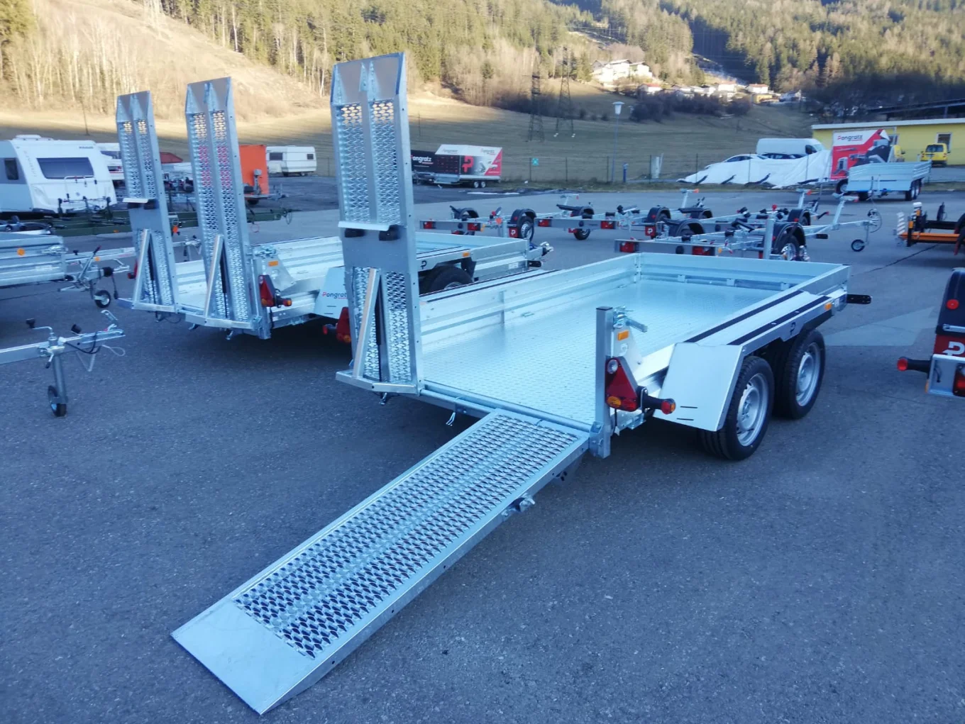 PMT 360/18 T 3500kg 185R14C