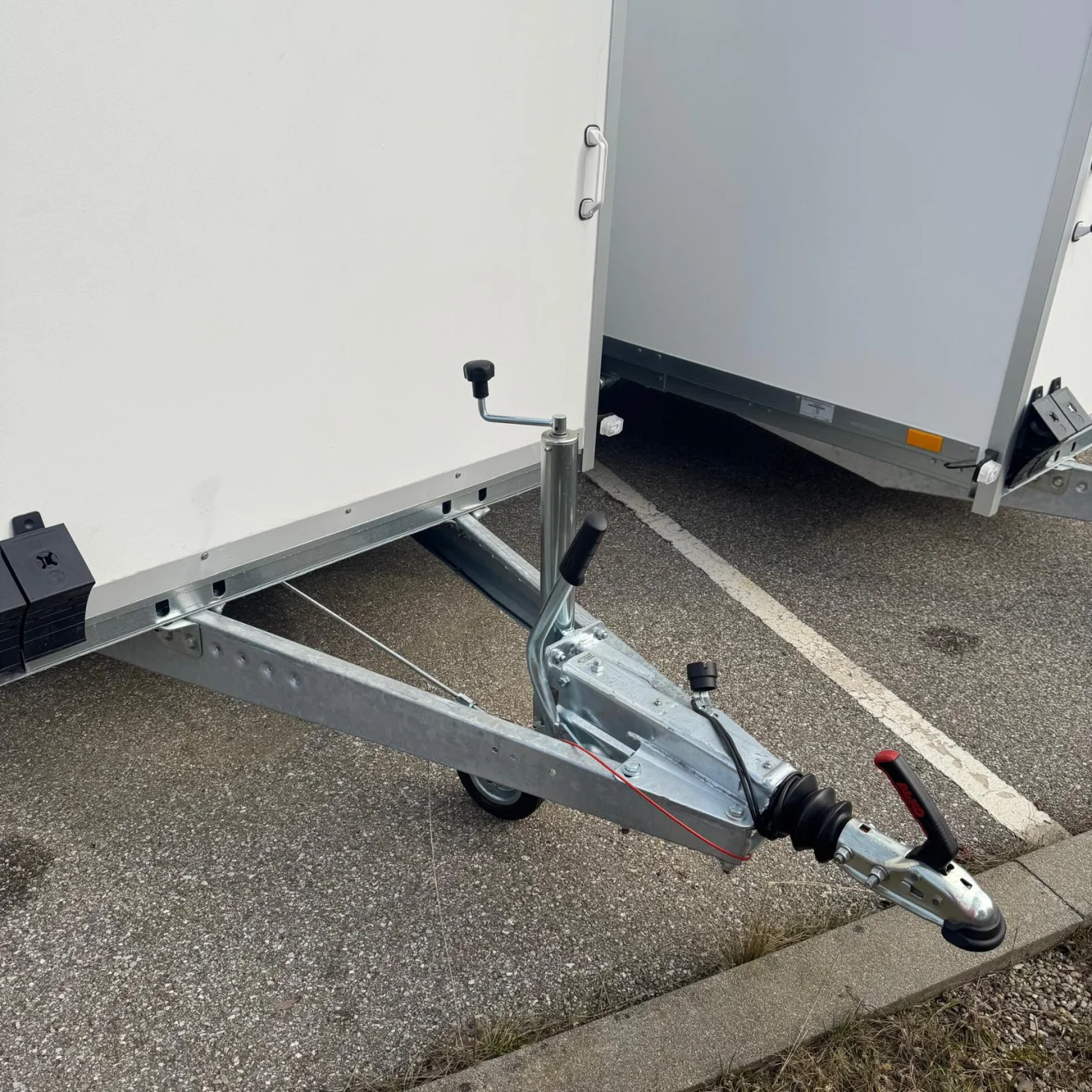 EKA 300/15 G (1300kg)