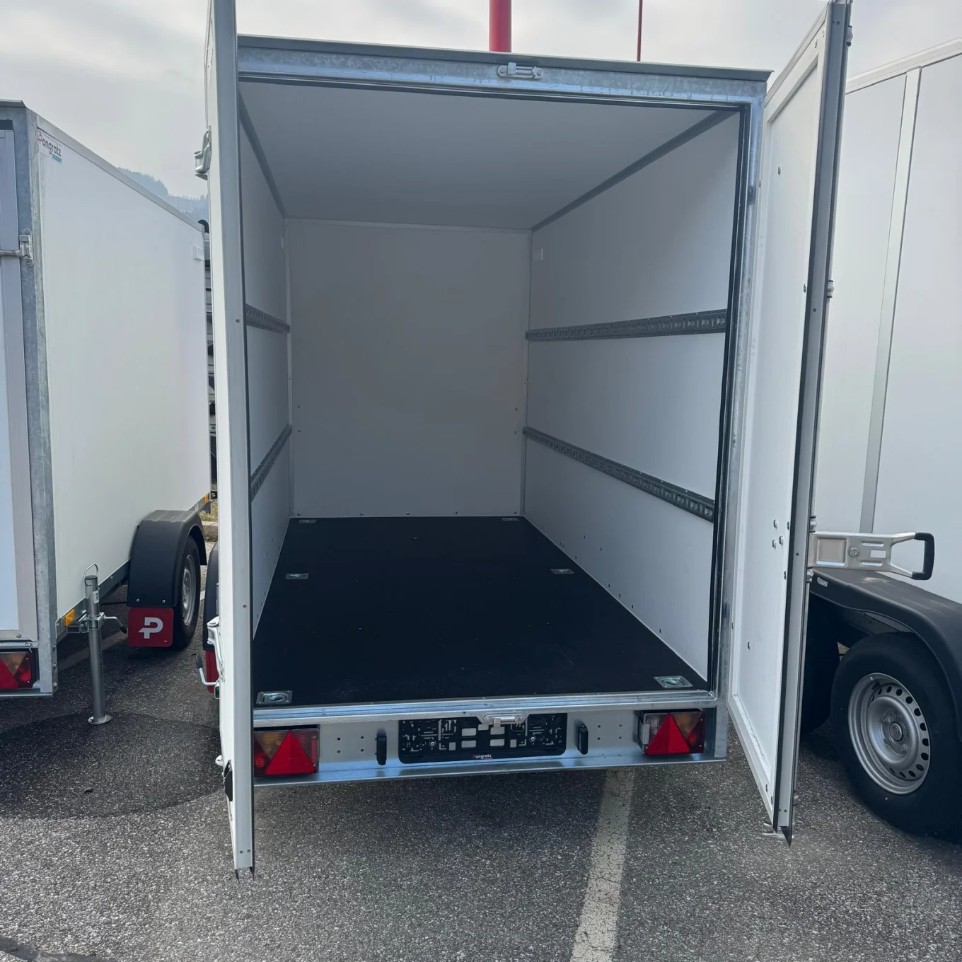 EKA 300/15 G (1300kg)