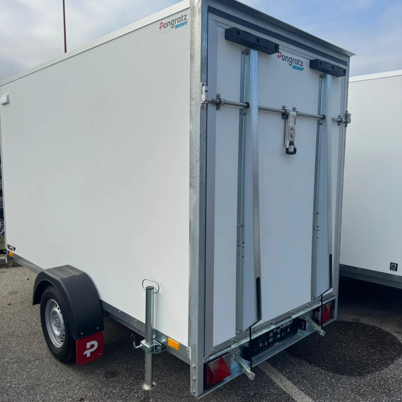 EKA 300/15 G-R (1300kg)