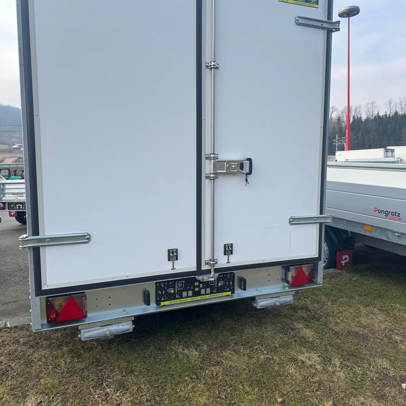 HKA 300/18 T (2700kg)